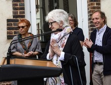 Photo de l'inauguration de l'exposition Josepha Gasch-Muche - Lumière, Conches 2024